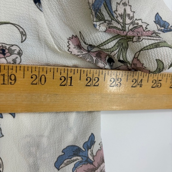 City Chic Size Medium 18 Rose Chic Nouveau Dress White Floral Zip Neck with Slip - Picture 10 of 11